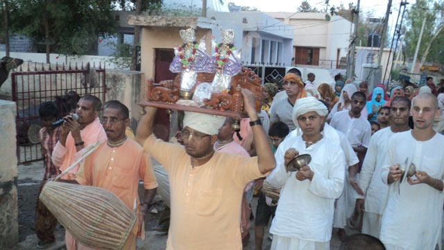 ISKCON Padayatra